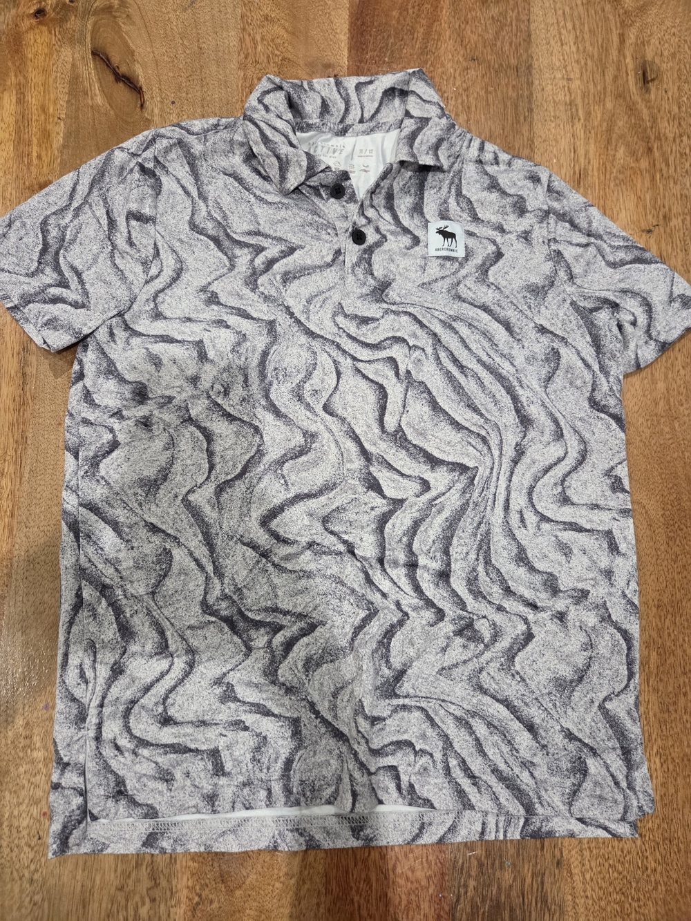 Abercrombie & Fitch Marble-Print Polo in Gray and White